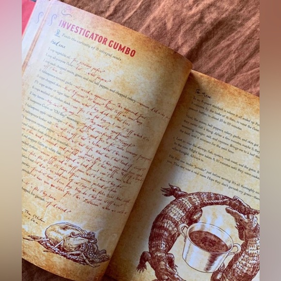 The Necronomnomnom: Recipes and Rites from the Lore of H. P. Lovecraft - Picture 3 of 5